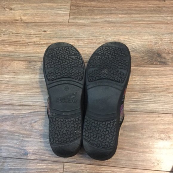 Dansko Clogs - Picture 2 of 4
